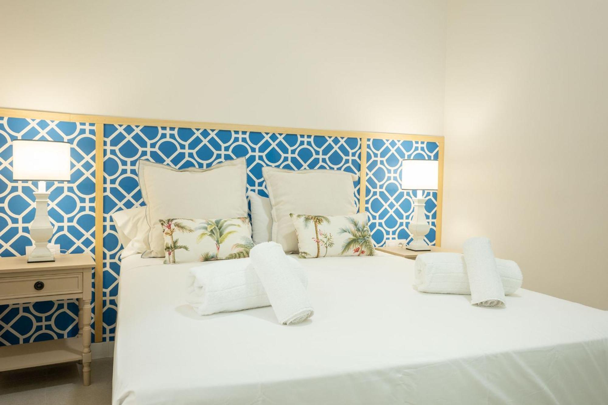 Rt41 Triana Deluxe Lägenhet Sevilla Exteriör bild